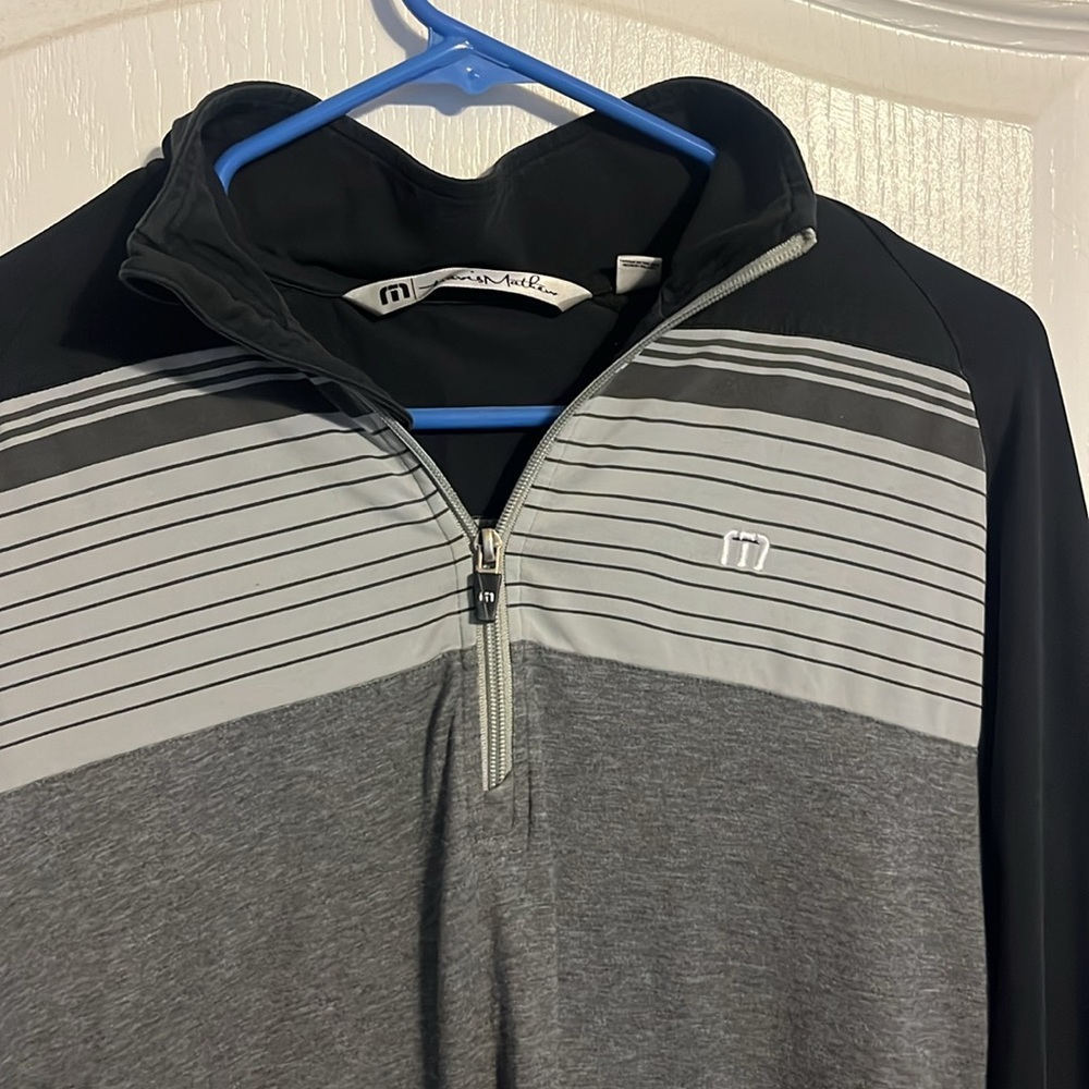 Travis Mathew Pullover - Picture 2 of 3